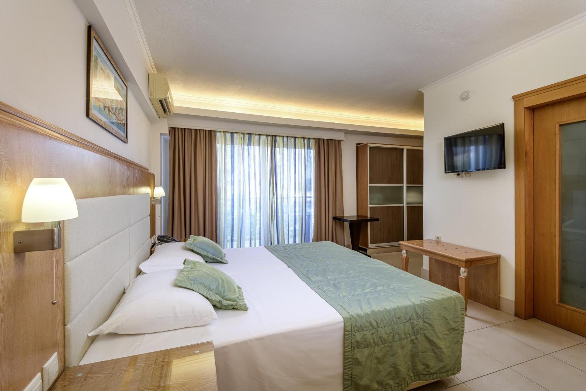 Natura Park Village Hotel & Spa Psalidi  Ngoại thất bức ảnh